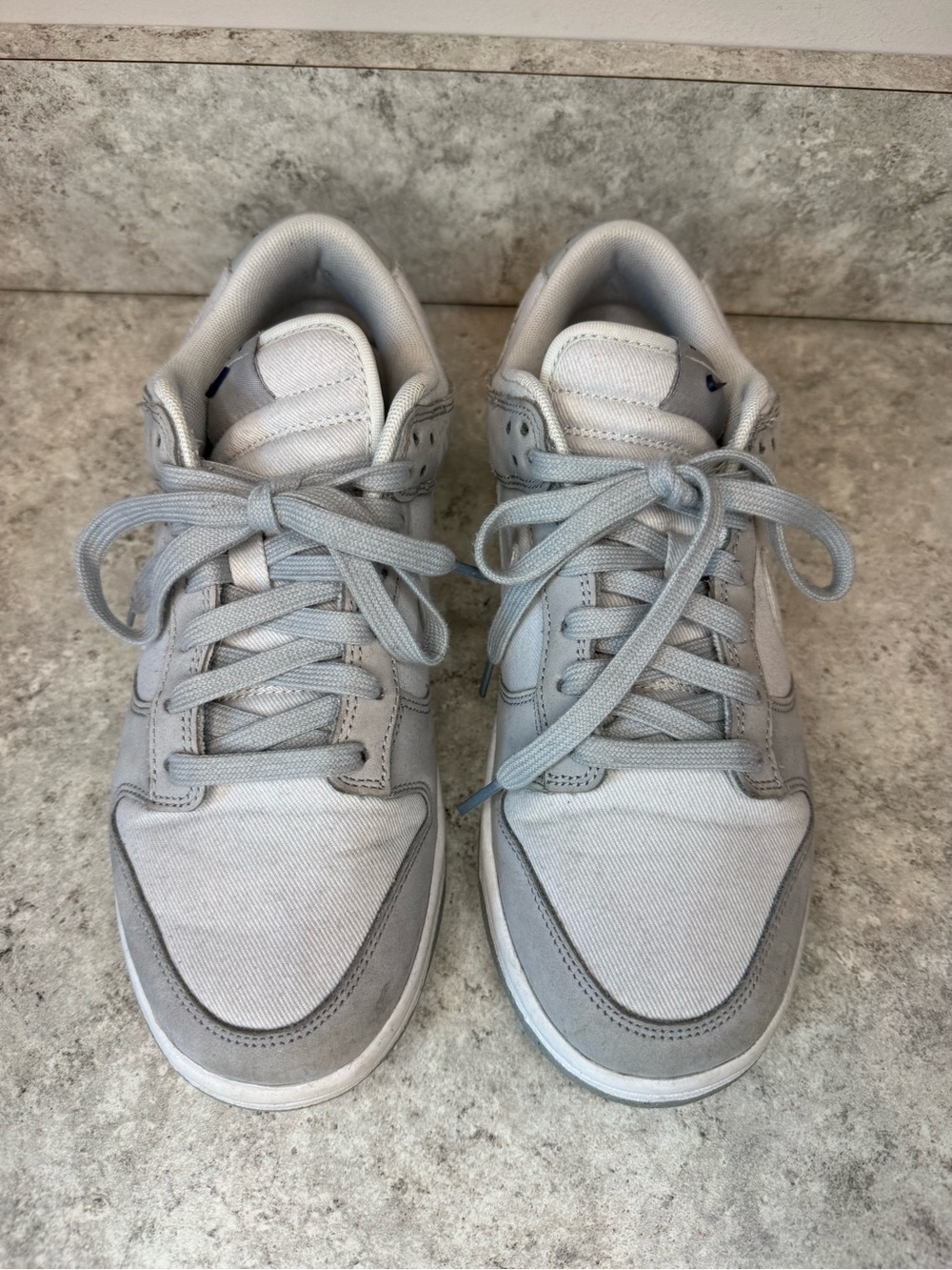 Nike Dunks in Cloud Grey